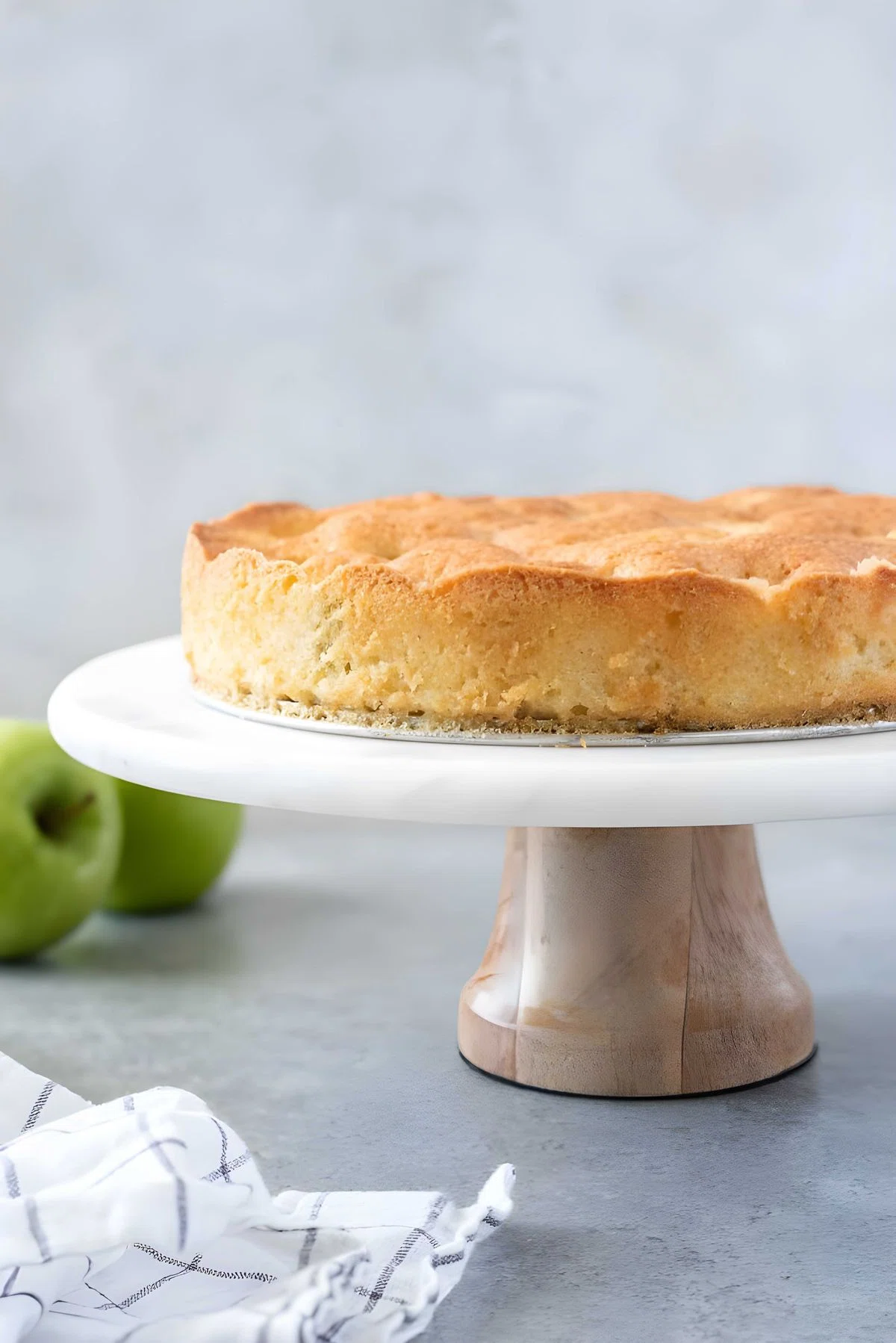 French Apple Cake