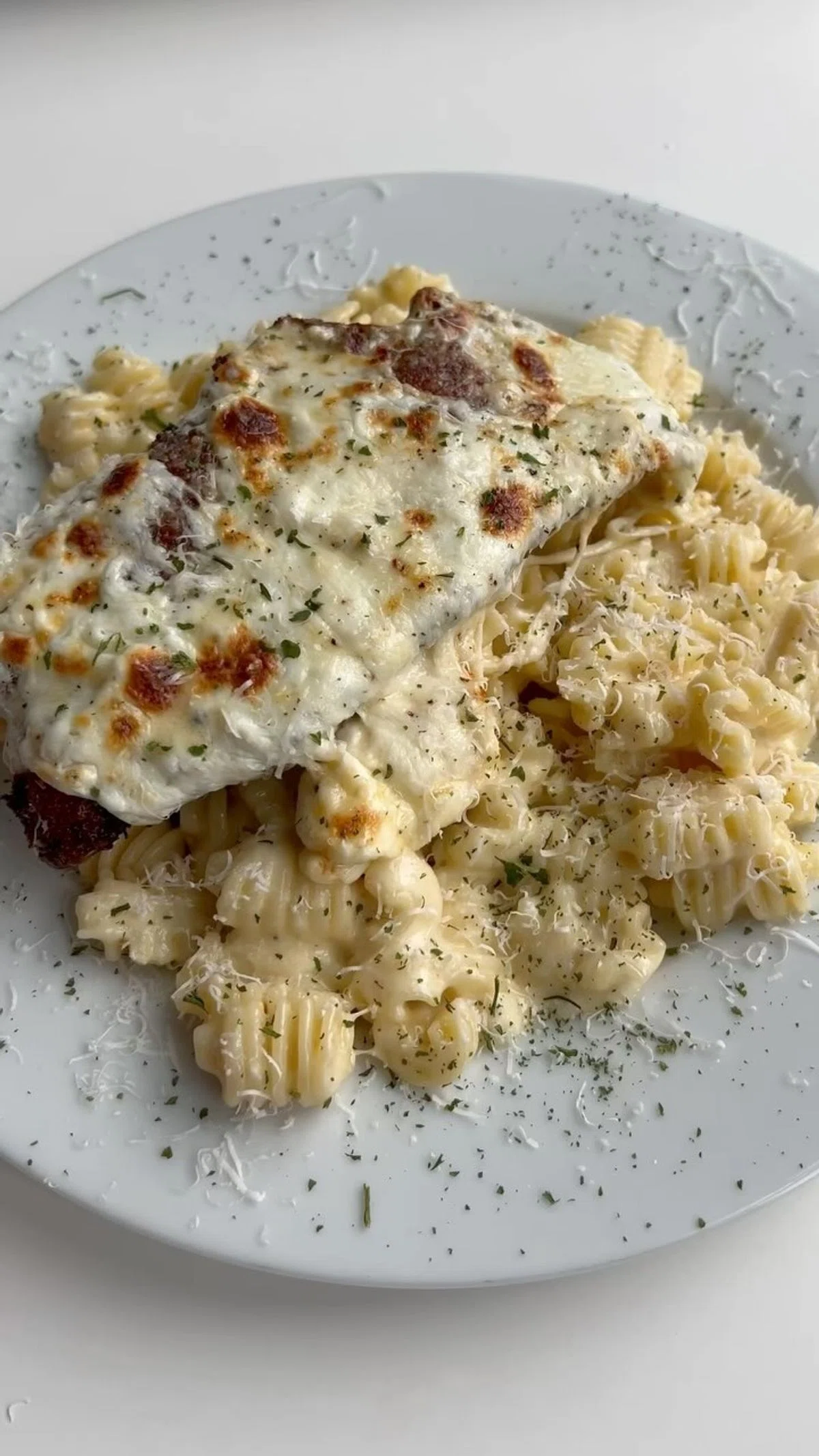 Alfredo Chicken Parmesan Pasta