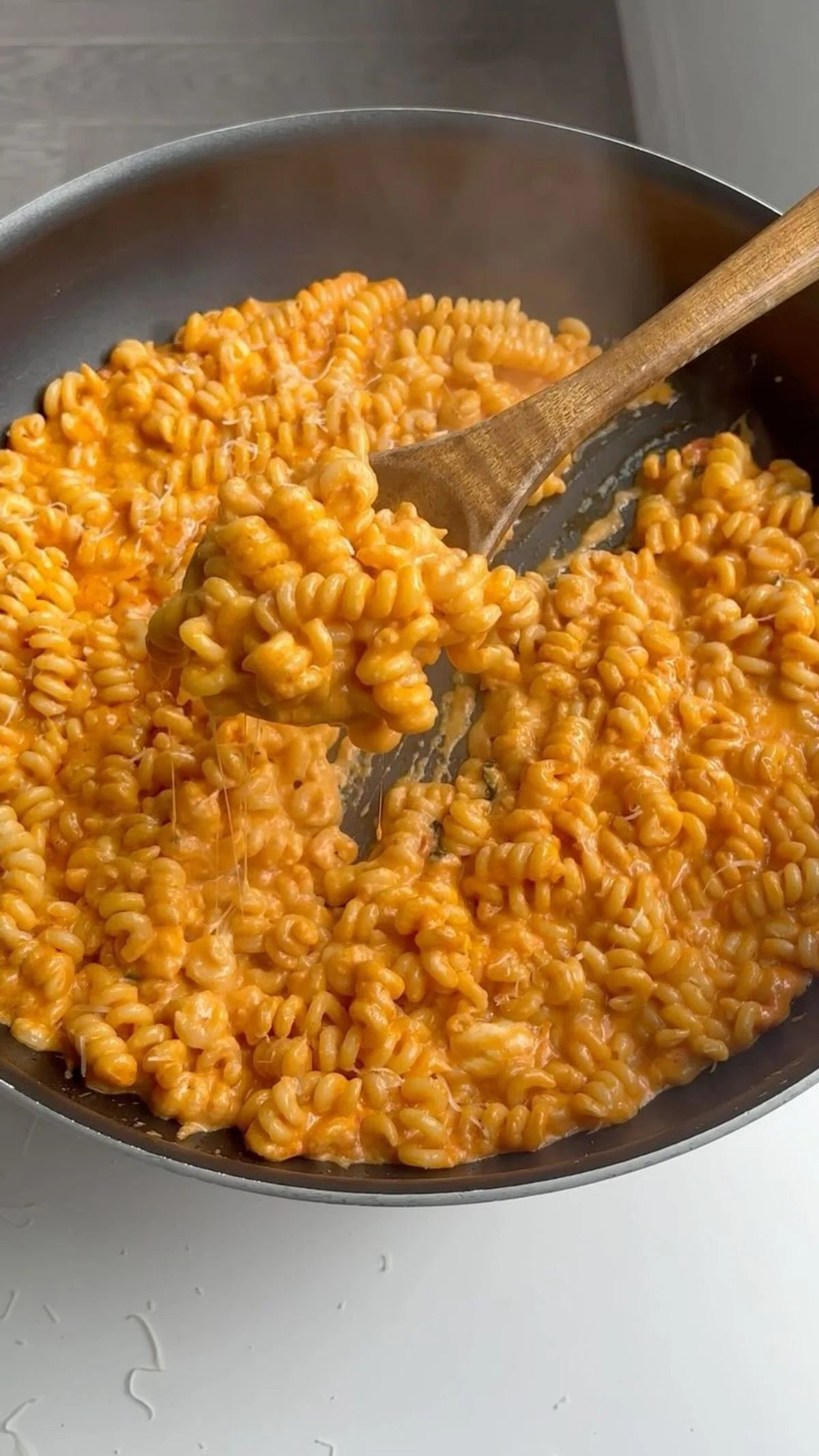 Pink Sauce Mac & Cheese