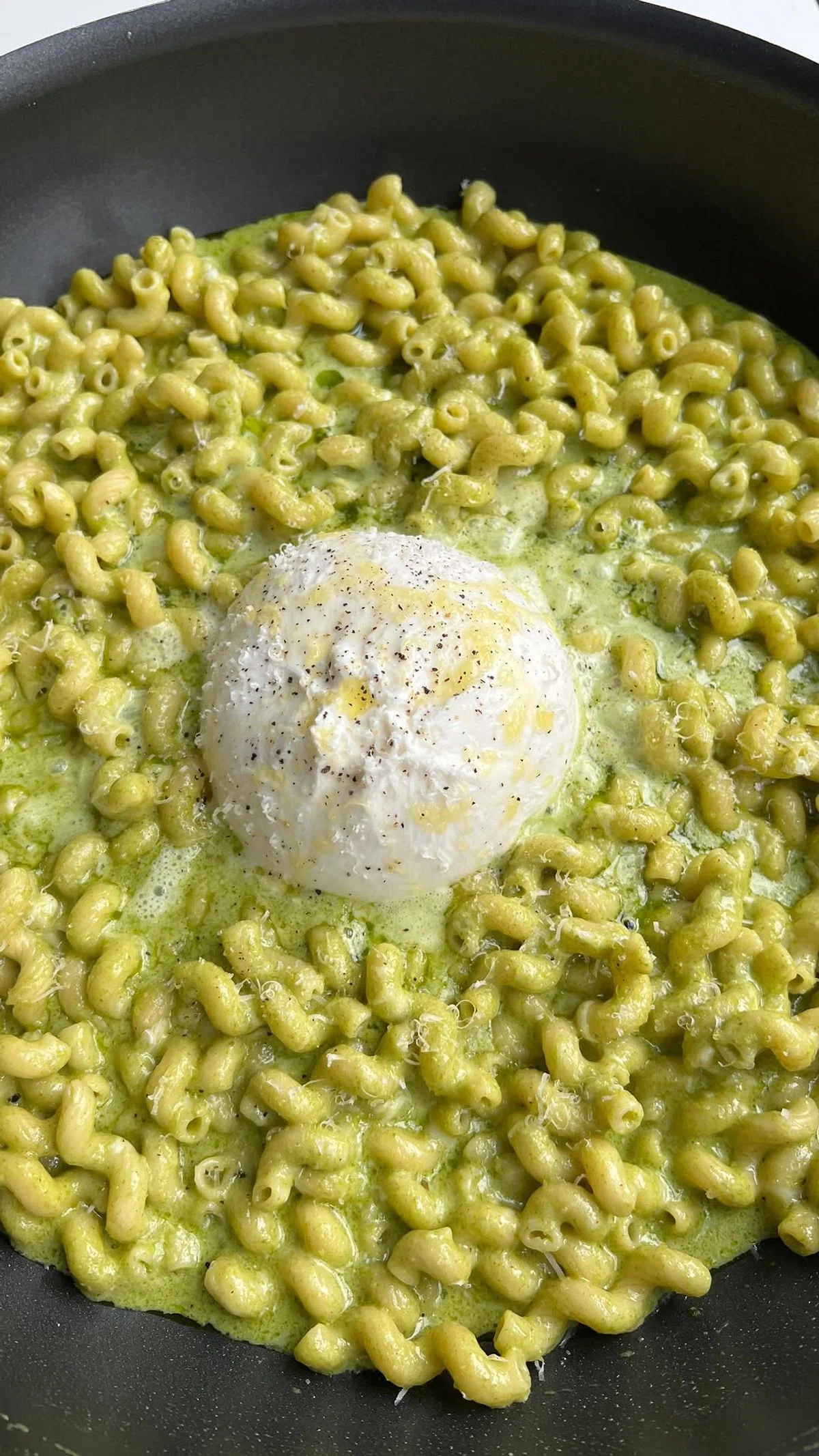 Creamy Pesto Pasta with Burrata