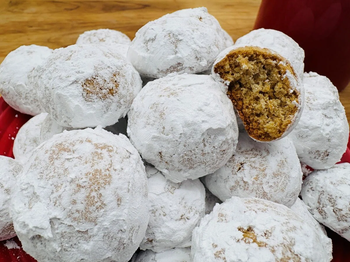 German Pfeffernusse Cookies