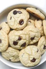Mint Chocolate Chip Cookies