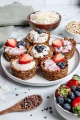 Oatmeal Cups with Acai Yogurt