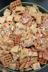 Gingerbread Muddy Buddies with Molasses and Ginger