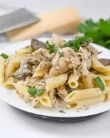 Creamy Slow Cooker Chicken Pasta