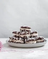 Mocha Crinkle Cookie Sandwiches With Hazelnut-Mascarpone Filling