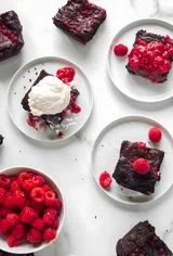 Paleo Raspberry Brownies