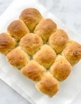 Vegan Dinner Rolls