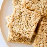 Copycat Starbucks Oat Bars (no-bake)