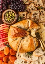 3-Ingredient Brie and Jam in Puff Pastry