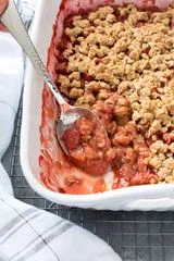 Strawberry Rhubarb Crisp