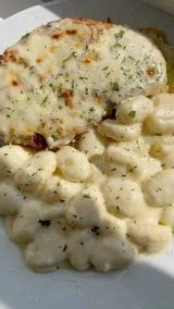 Alfredo Chicken Parm Pasta