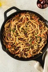 Spaghetti Puttanesca With Tuna