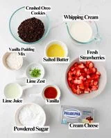 Strawberry Cheesecakes in a Jar