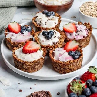 Oatmeal Yogurt Cups