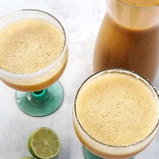 Fresh Peach Margaritas