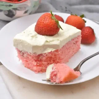 Fresh Strawberry Poke Cake