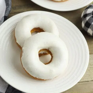 Pumpkin Spice Donuts