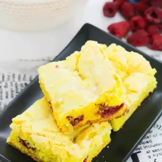 Lemon Blondies with Raspberries
