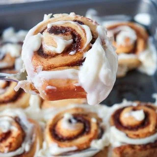 Best Cinnamon Rolls Recipe