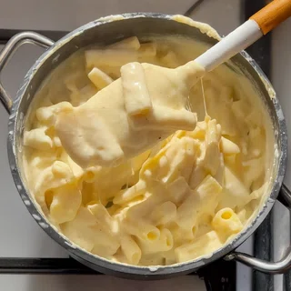 One Pot Mac & Cheese