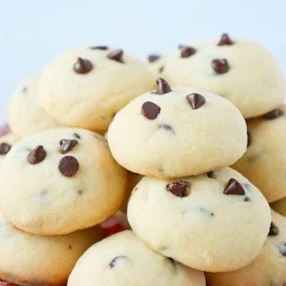 Chocolate Chip Shortbread Cookies