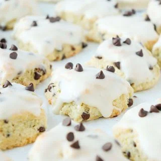 Mini Chocolate Chip Scones