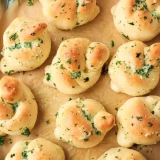 Buttery Garlic Knots