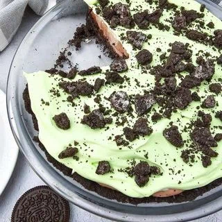Mint Oreo Pudding Pie