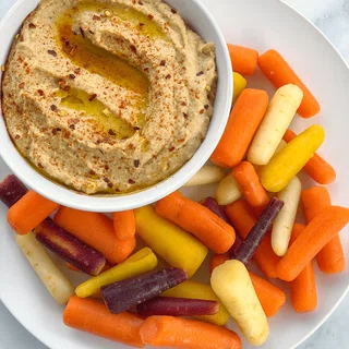 Easy Homemade Hummus 