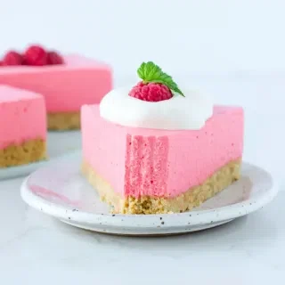 Raspberry Jello Cheesecake (no bake)