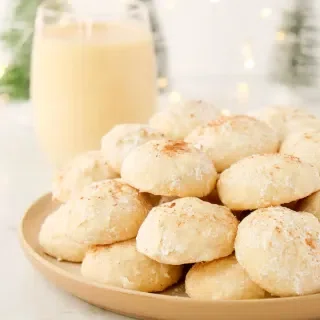 Eggnog Shortbread Cookies
