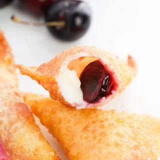 Cherry Cheesecake Dessert Wontons