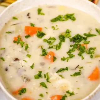 Slow Cooker Creamy Chicken Wild Rice Soup