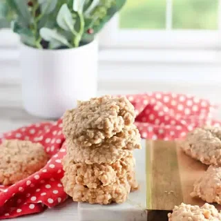 No Bake Peanut Butter Oatmeal Cookies