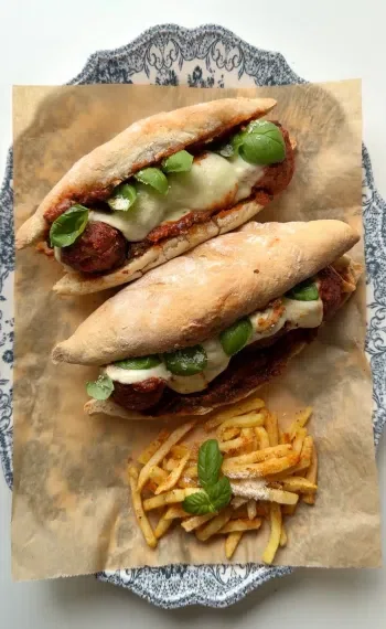 Meatball Subs 