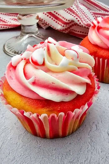 Candy Cane Cupcakes