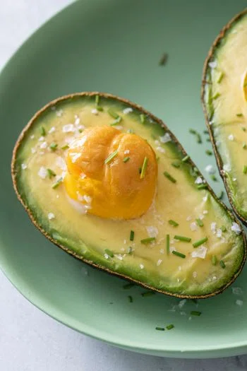 Baked Avocado Eggs