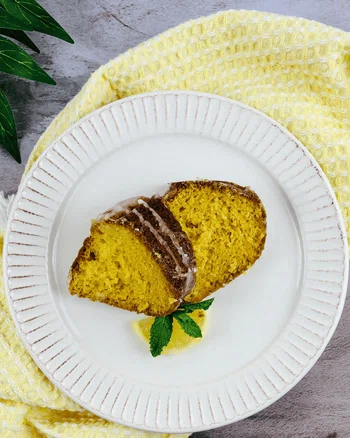 Lemon Pudding Bundt Cake