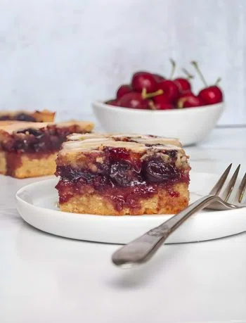 Paleo Cherry Bars