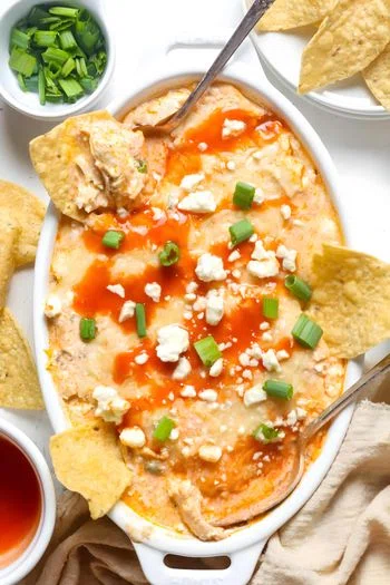 Healthy Buffalo Chicken Dip
