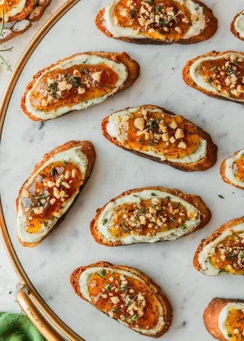 Figgy Goat Cheese Crostini with Honey