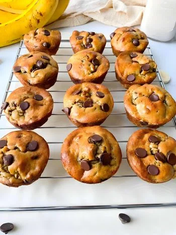 Flourless Banana Chocolate Chip Muffins