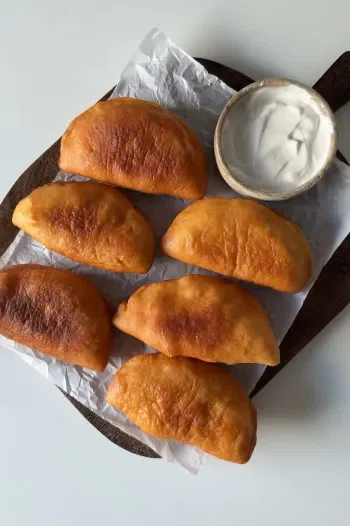 Fried Chicken Buns with Cheese