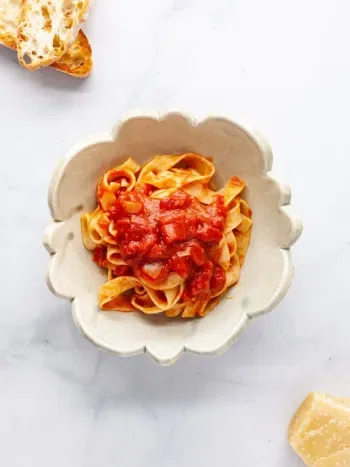 Homemade Tomato Sauce for Winter
