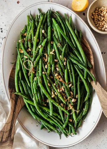 Lemony Green Beans With Pine Nuts & Garlic