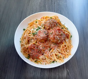 Spaghetti and Meatballs