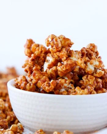Pumpkin Spice Caramel Popcorn