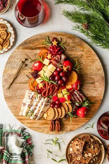Christmas Tree Charcuterie Board