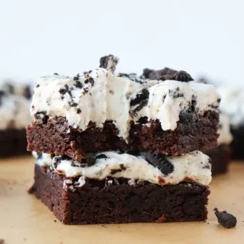 Cookies and Cream Brownies
